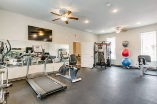 Introducing Your Dream Haven: A Luxurious 4-Bedroom Home Waiting to Welcome You!