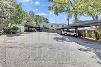 907 E Oltorf St - R15 - HW+ - P1978 - Blue Team