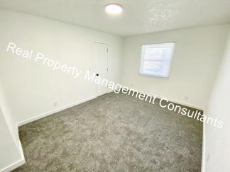 Completely Remodeled 2-Bedroom Apartment