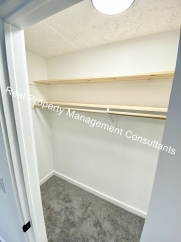 Completely Remodeled 2-Bedroom Apartment
