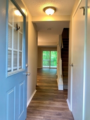 Renovated Raleigh Townhome Conveniently Located Near North Hills & I-540!