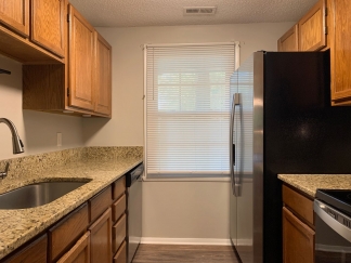 Renovated Raleigh Townhome Conveniently Located Near North Hills & I-540!