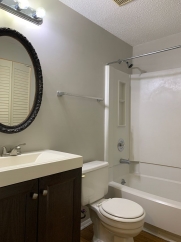 Renovated Raleigh Townhome Conveniently Located Near North Hills & I-540!