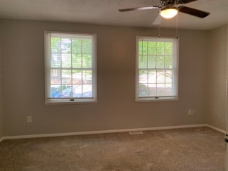 Renovated Raleigh Townhome Conveniently Located Near North Hills & I-540!