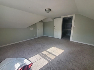 very spacious in great neighborhood