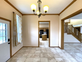 Luxurious Living: Spacious 4 Bed, 3 Bath Two-Story Haven Await!