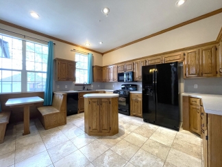 Luxurious Living: Spacious 4 Bed, 3 Bath Two-Story Haven Await!