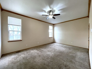 Luxurious Living: Spacious 4 Bed, 3 Bath Two-Story Haven Await!