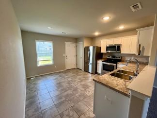 Newer Built 3 Bedroom Centerton Home!