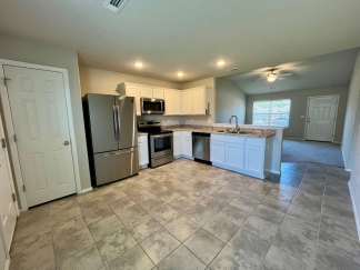 Newer Built 3 Bedroom Centerton Home!