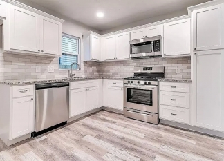 Remodeled Beauty in Mayfair Heights!