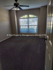 Beautiful 3 bed 2 bath home in Van Buren!!! **Coming Available in September**