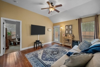 Gorgeous Cul-d-Sac home in Coveted Mansfield Neighborhood