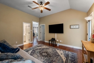 Gorgeous Cul-d-Sac home in Coveted Mansfield Neighborhood