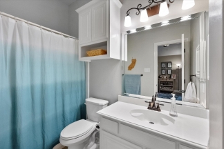 Gorgeous Cul-d-Sac home in Coveted Mansfield Neighborhood