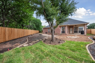 Gorgeous Cul-d-Sac home in Coveted Mansfield Neighborhood