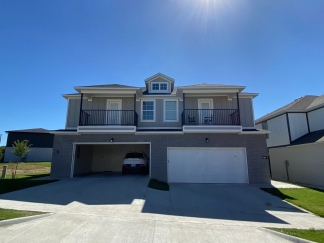 PRICE DROP!!! 3 BEDROOM 10 MINUTE DRIVE TO CAMPUS!