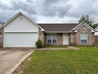 3 Bedroom 2 Bathroom Home Available for Rent in October!
