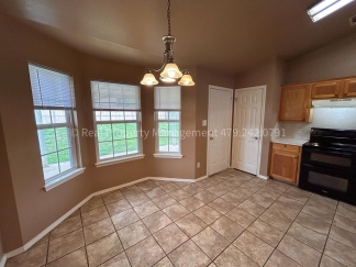 3 Bedroom 2 Bathroom Home Available for Rent in October!