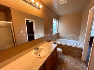 3 Bedroom 2 Bathroom Home Available for Rent in October!