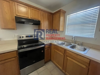 Great Location - 3 Bed/2 Bath - $500 Rent Credit Move In Special
