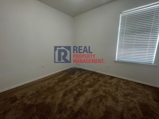 Great Location - 3 Bed/2 Bath - $500 Rent Credit Move In Special