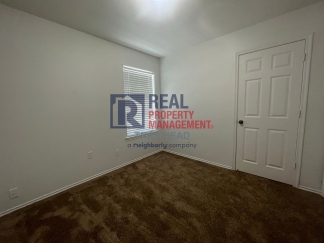 Great Location - 3 Bed/2 Bath - $500 Rent Credit Move In Special