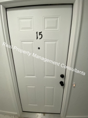 Renovated 1 Bedroom Utilities Included