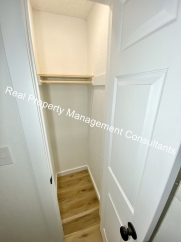 Renovated 1 Bedroom Utilities Included