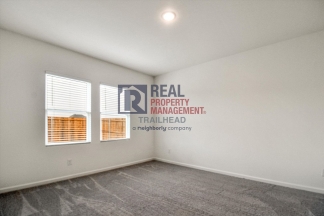 Attractive 4/2 Open Concept Home