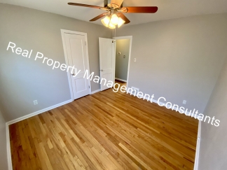 Charming 3-Bedroom Ranch Home in Roeland Park
