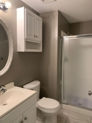 Trendy Renovated Raleigh Townhome In Raleigh, Lawn Care & Crown Oaks Amenities Too!