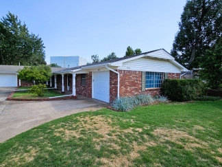 Beautiful 2 Bed 2 Bath Moments Away From Lake Hefner!!!-COMING SOON!