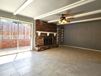 Beautiful 2 Bed 2 Bath Moments Away From Lake Hefner!!!-COMING SOON!