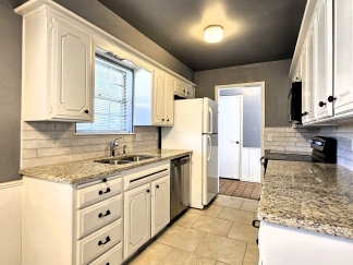 Beautiful 2 Bed 2 Bath Moments Away From Lake Hefner!!!-COMING SOON!