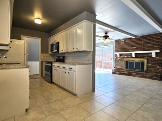 Beautiful 2 Bed 2 Bath Moments Away From Lake Hefner!!!-COMING SOON!