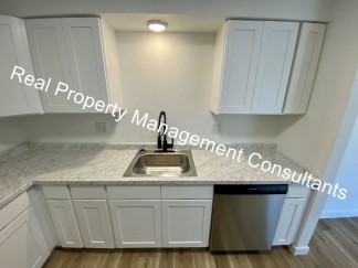 Updated 1 Bedroom Apartment - Live Security Deposit Free with Obligo