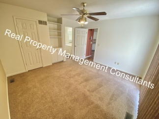 2 Bedroom Custom Home in Liberty
