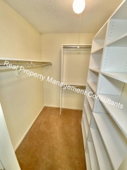 2 Bedroom Custom Home in Liberty