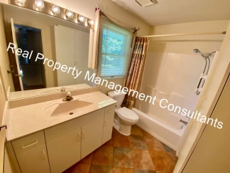 2 Bedroom Custom Home in Liberty