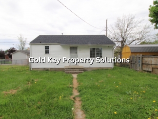 Cozy 2 BR 1 BA House with Washer/Dryer Hookups (SECTION 8 APPROVED)