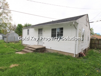 Cozy 2 BR 1 BA House with Washer/Dryer Hookups (SECTION 8 APPROVED)