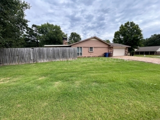 Coming in September - 3 Bed 2 Bath house is desirable neighborhood!