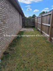 Beautiful Duplex for Rent in Van Buren - **Move In Special**