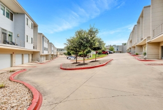 604 N Bluff Dr #133 - HW+ - NO CATS - Green Team