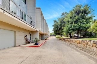 604 N Bluff Dr #133 - HW+ - NO CATS - Green Team