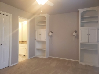 Spectacular 4 bedroom in Pleasant Oaks Communits in highly desired Edmond Okc!