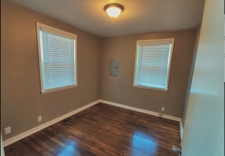 3 bd/1 bth w/fenced yard. Close to all things Nash!