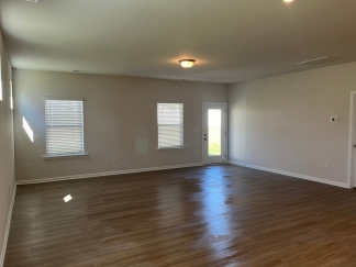 Beautiful Ranch Home in Sanford, Available September 5th!