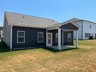 Beautiful Ranch Home in Sanford, Available September 5th!